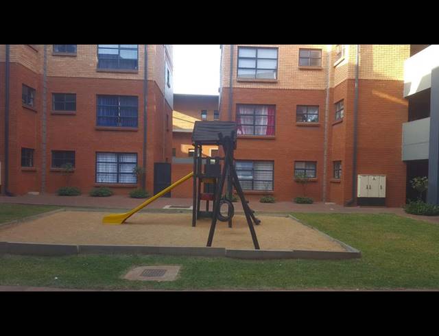 2 BEDROOM PROPERTY TO RENT IN EVELEIGH